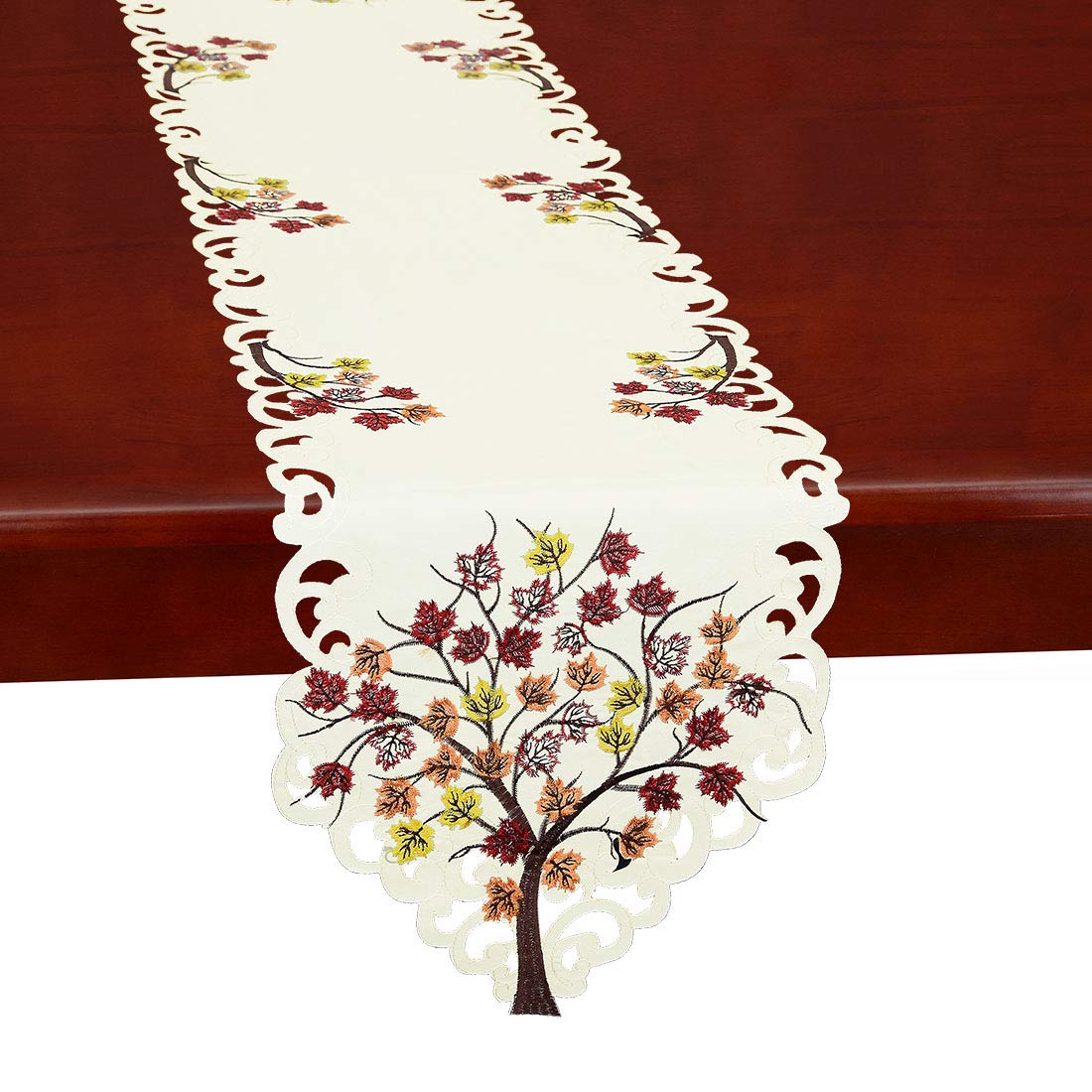 Best 90′ brown table runner