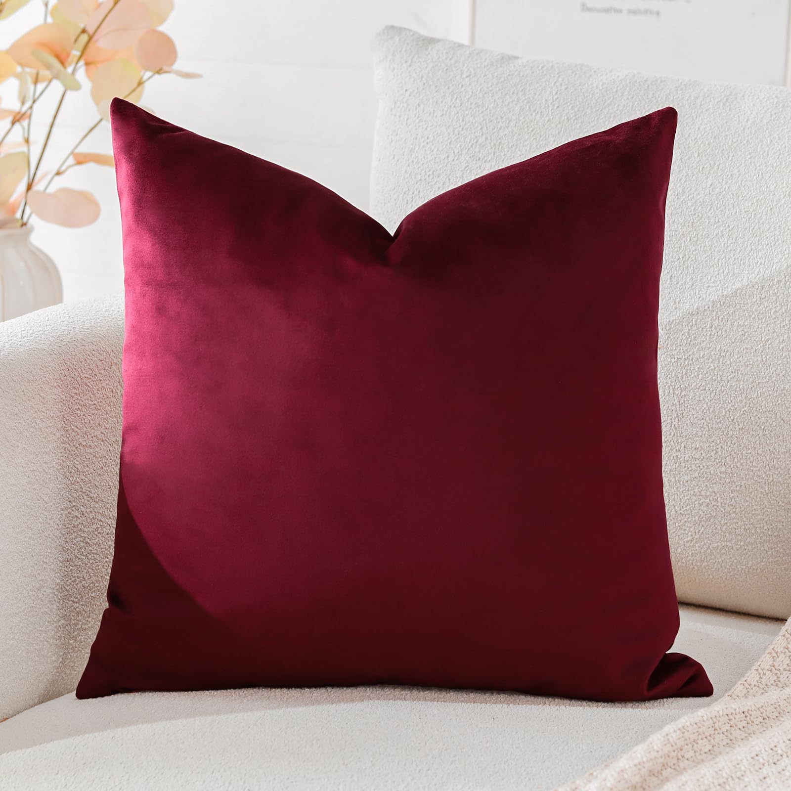 Artscope Luxury Velvet Cushion Covers Super Soft Decorative Square Throw Pillow Covers Case Cushion Covers for Sofa Couch Bedroom Car Decor 40x40cm Wine Red