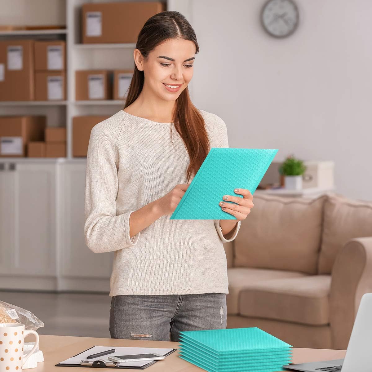 UCGOU 8.5x12 Inch Teal Bubble Mailers Padded Envelopes Self Seal Mailing Envelopes Pack of 25 : Office Products