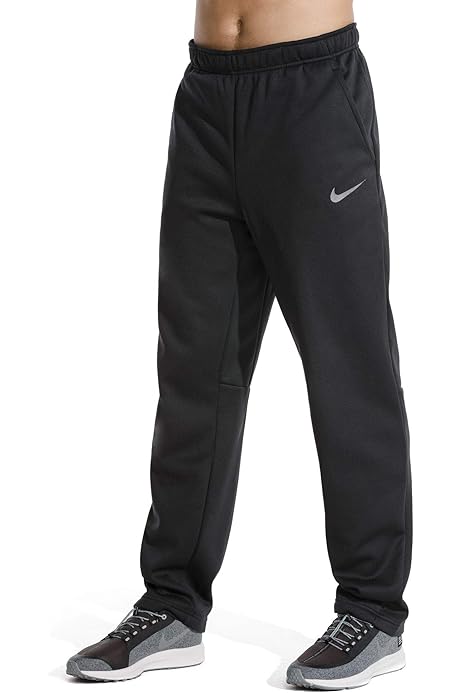 sweat nike therma