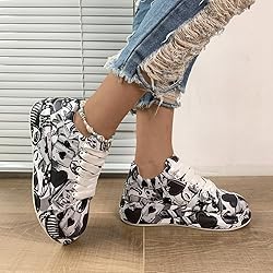 Breathable Low-top Lace-up Graffiti Running Shoes