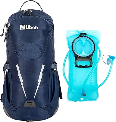 hiking daypack with hydration
