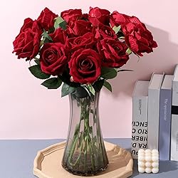 Cloudecor 15Pcs Artificial Roses Velet Real Touch