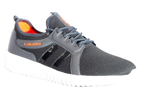 calcetto sports shoes