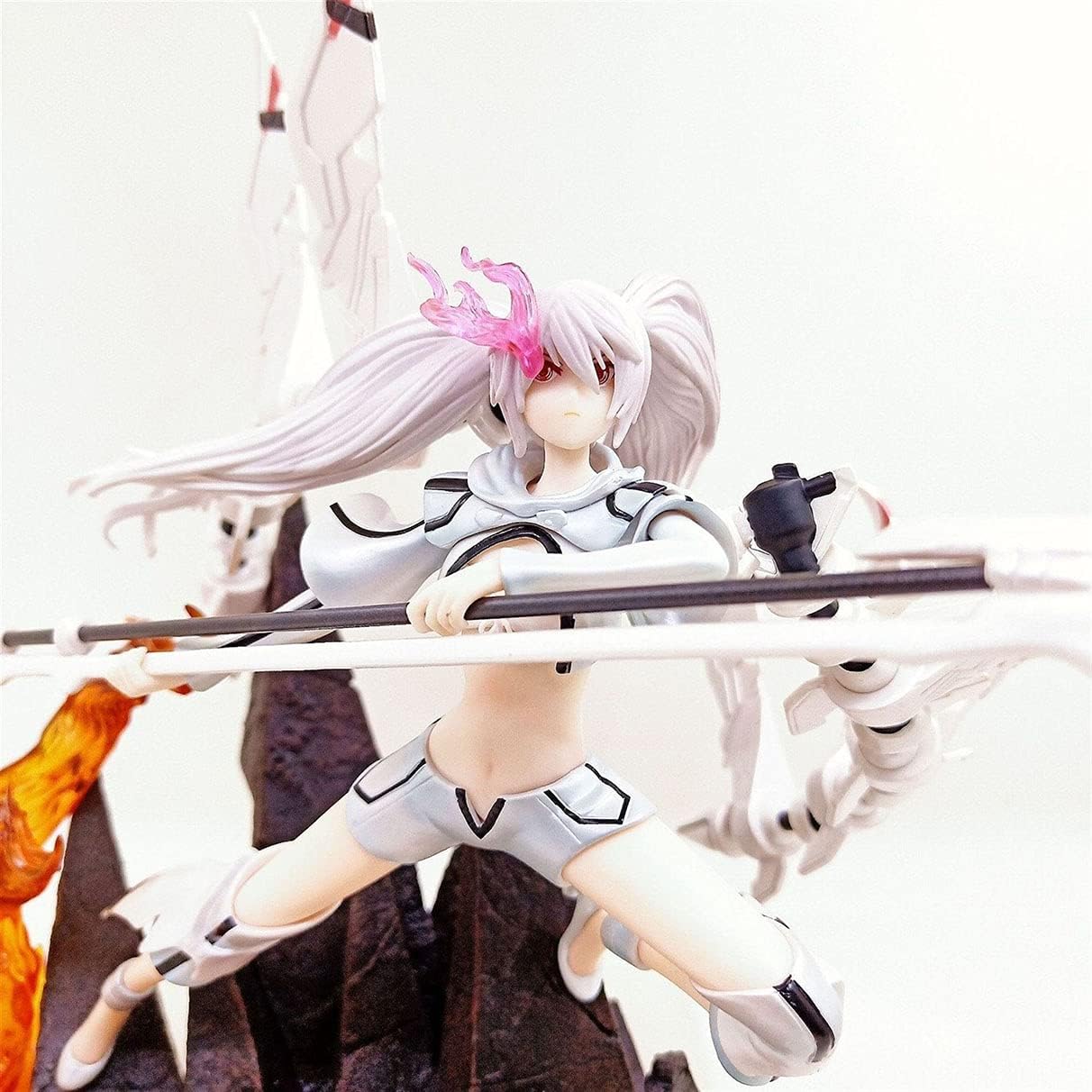 Amazon Co Jp ブラックロックシューター バトルホワイトロックシューターアクションpvcフィギュアおもちゃ ホビー