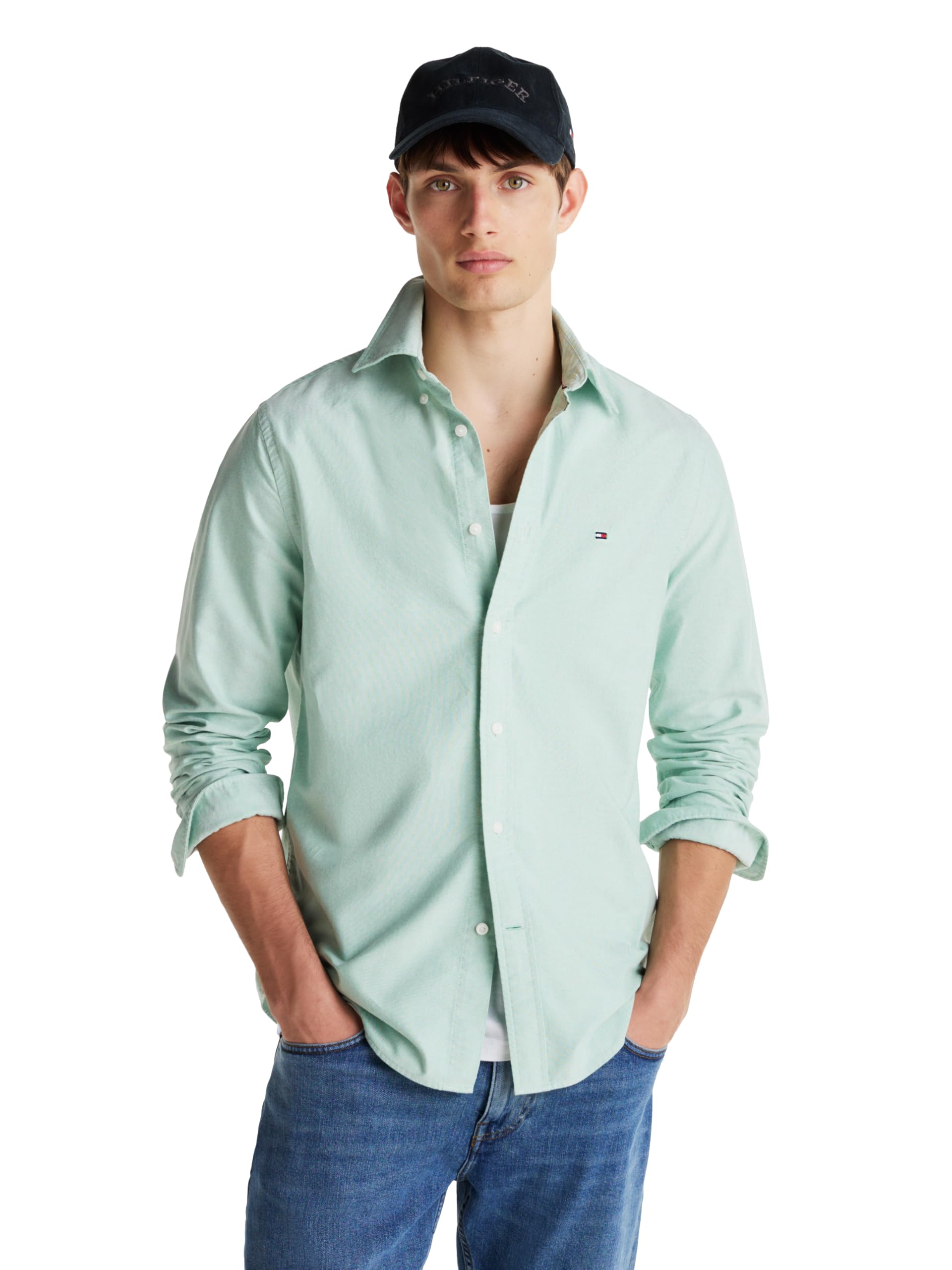 Tommy Hilfiger Men’s Heritage Oxford Solid Regular Long Sleeve Shirts