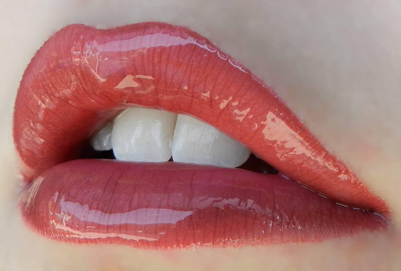 LipSense Trio (Sheer Pink) Lip Color, Glossy Gloss and Ooops Remover Set
