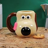 Half Moon Bay Aardman Gromit Shaped Mug - Large Ceramic Head Cup view 6