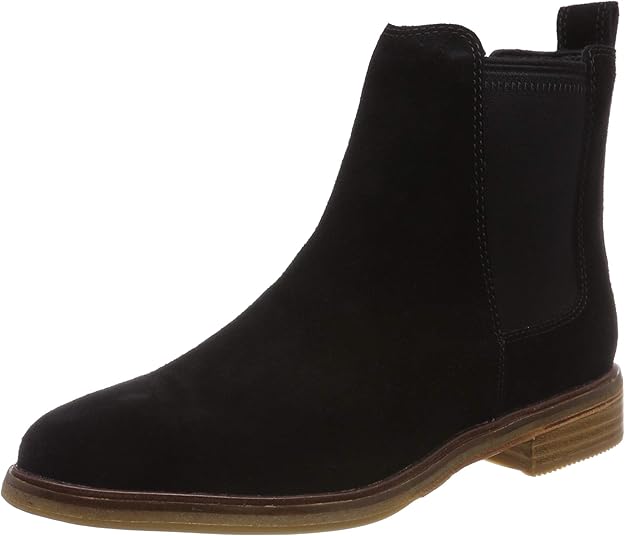 clarks arlo chelsea boots