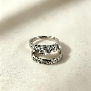 2 Pcs CZ Ring Set for Women Luxury Great Jewelry for Engagement Wedding