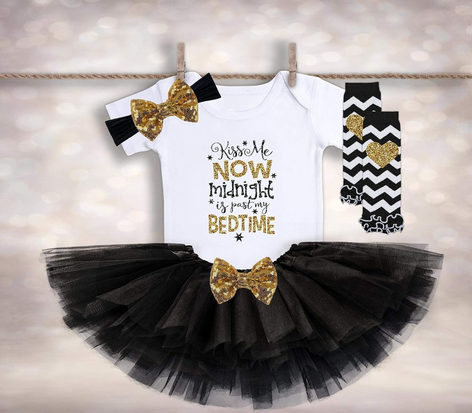 Amazon Com Kiss Me Now Outfit Babys 1st New Years Baby Girl Tutu Outfit New Year S Outfit First New Years New Year S Shirt Handmade