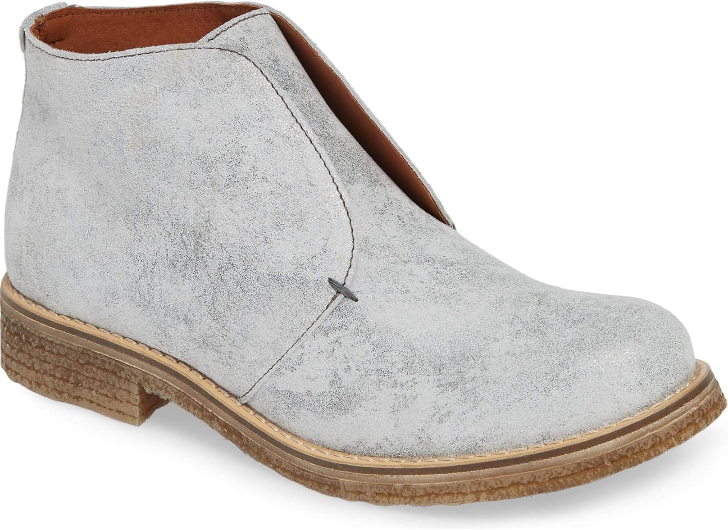 laceless chukka boots