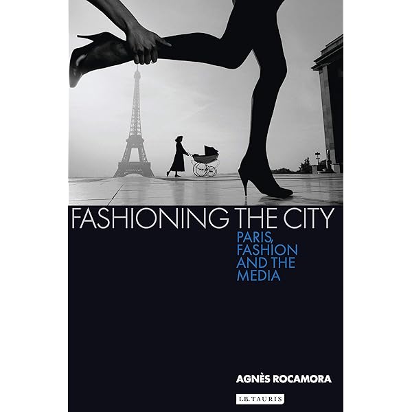 Communicating Fashion: Clothing, Culture, and Media: Lascity