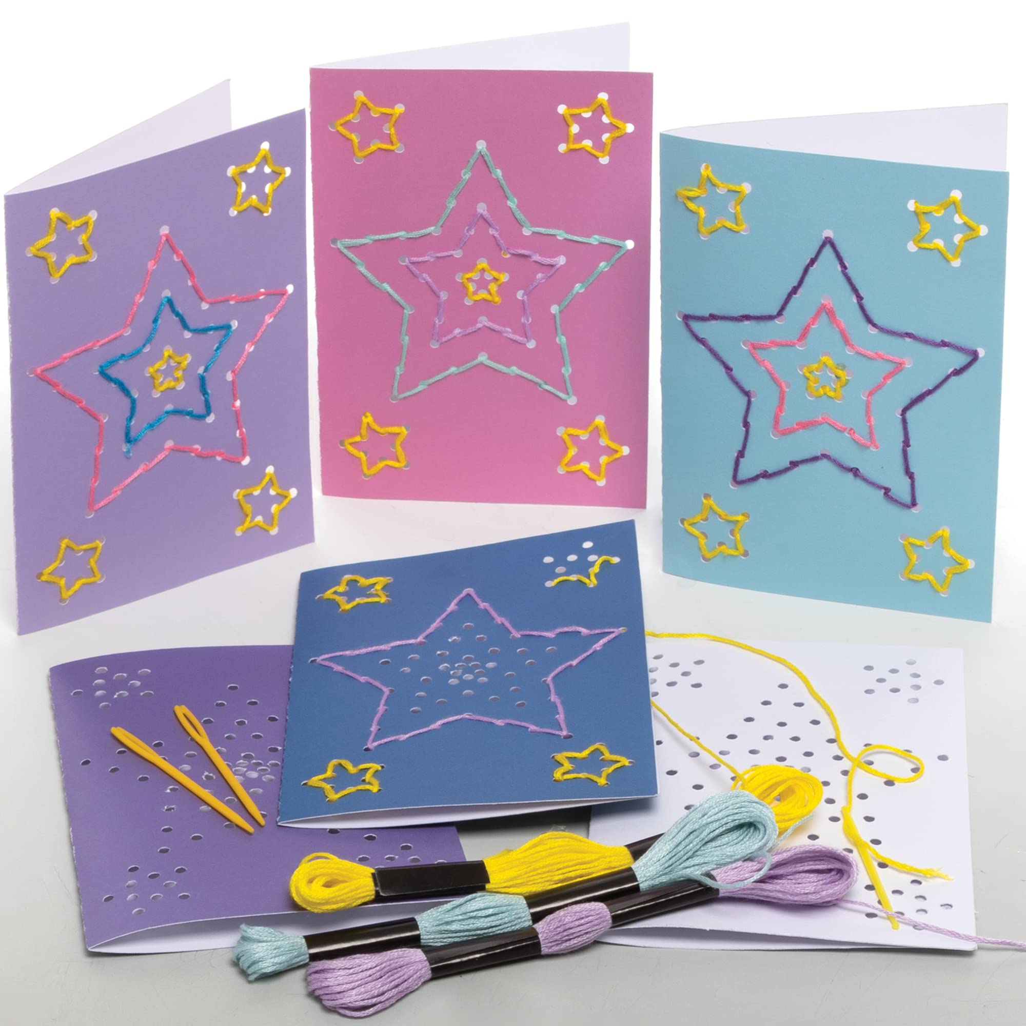 Baker Ross FE943 Star Threading Card Kits - Pack of 6, Make Your Own Christmas Cards, Introduction to Threading for Beginners, Educational Crafts for Kids, assorted