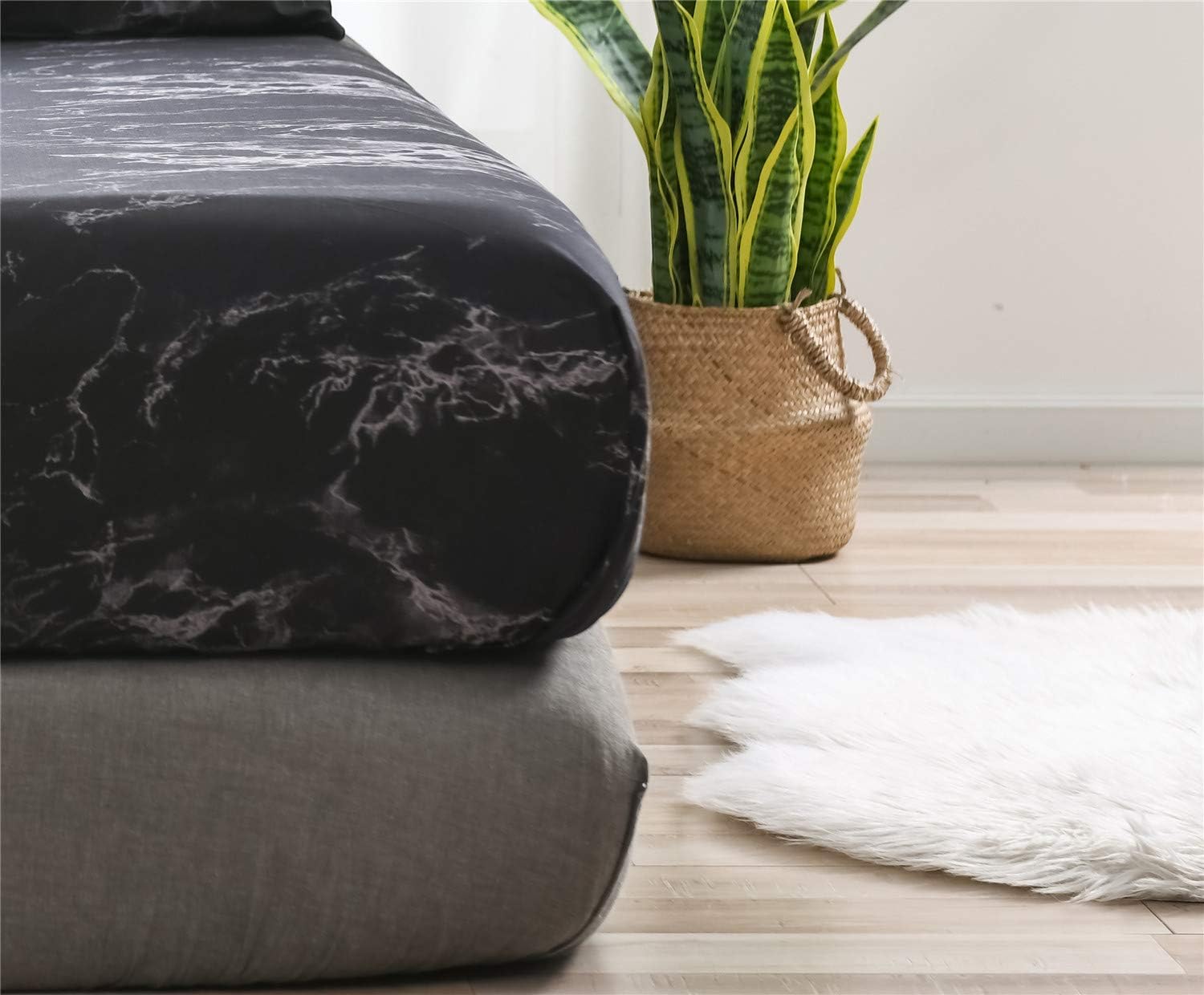 Wiseelife Marble Print Pattern Fitted Sheet Only with Deep Pocket 12 Inch Black and White Style Bedding Accessories(Black,Full): Home & Kitchen