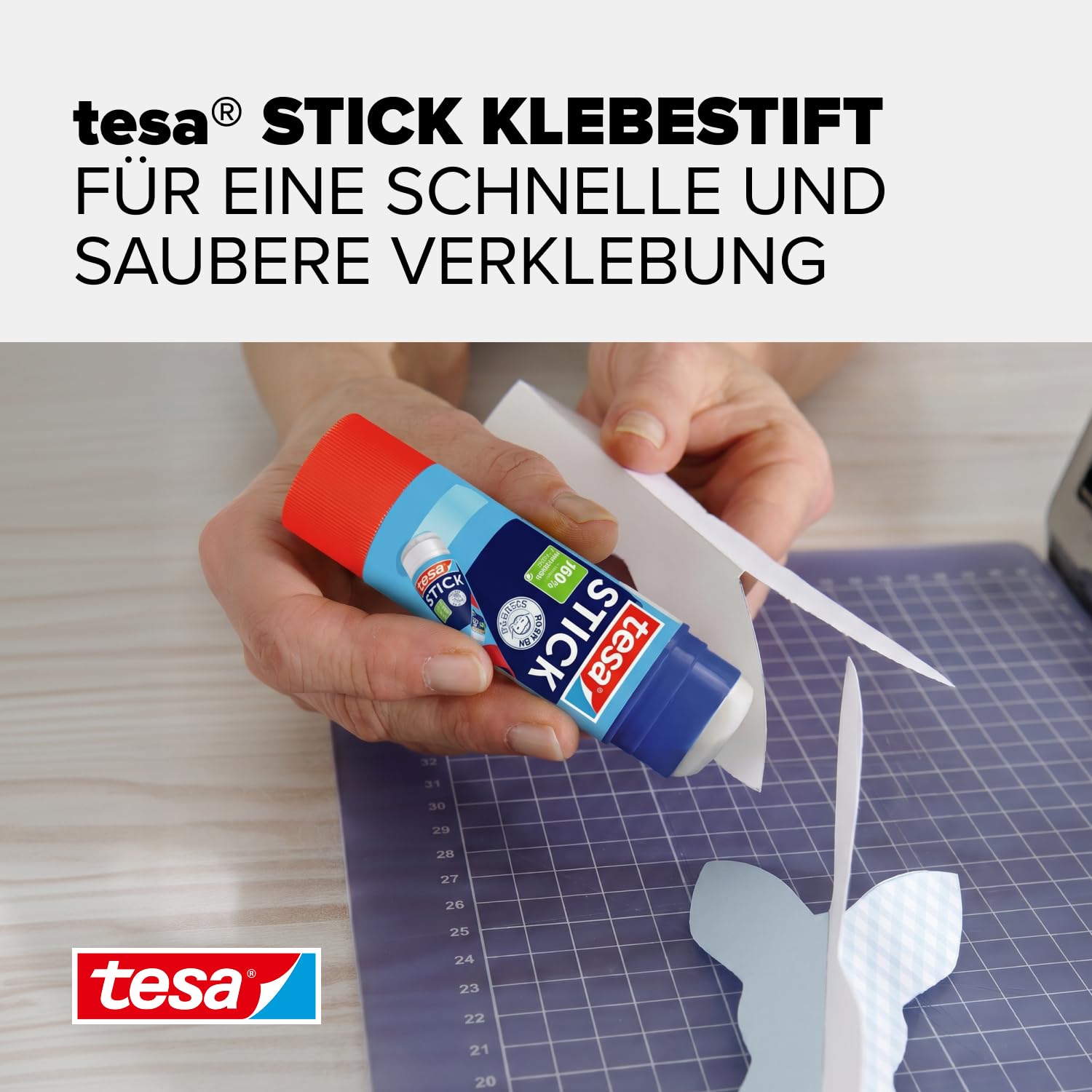 tesa Stick ecoLogo - Geruchsneutraler Klebestift für Papier und Pappe - Lösungsmittelfrei und Umweltschonend - 4 x 20 g 2