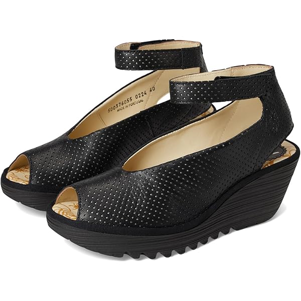 Amazon.com | FLY LONDON Women's YEAY387FLY Black Cupido 5/0 Medium