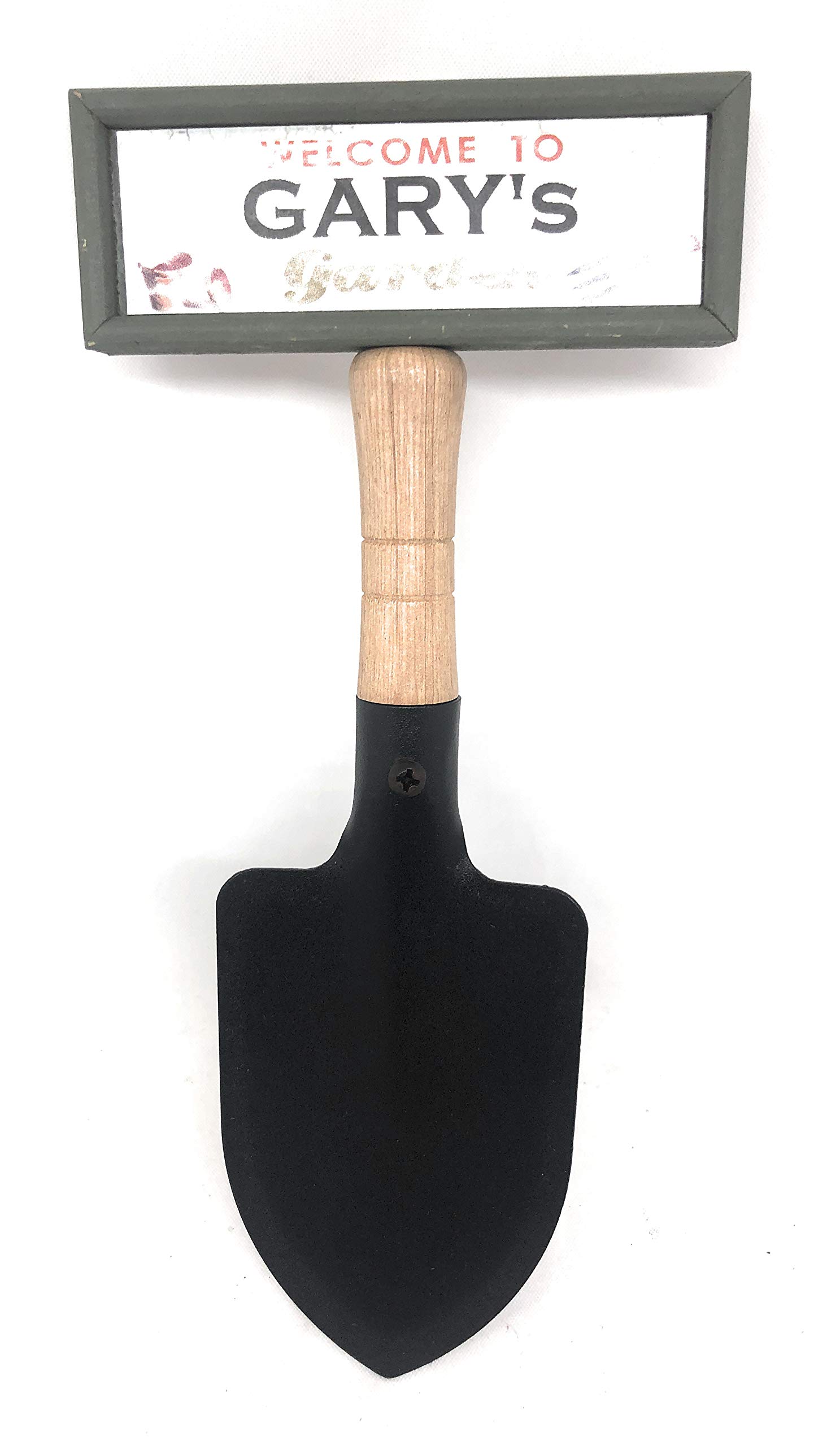 "Welcome to Gary's garden" hanging shovel sign
