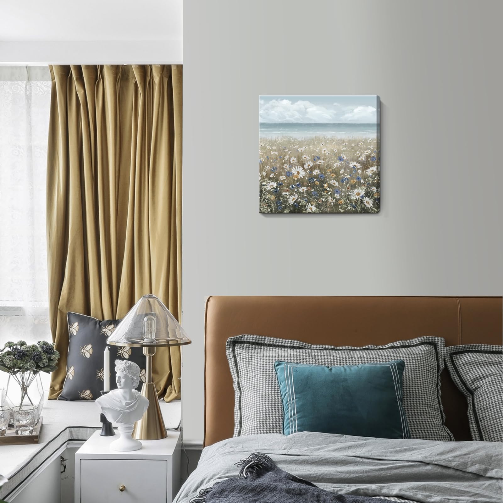 Canvas Wall Art Beach Floral Wall Picture Coastal Boho Farmhouse Daisy Flowers Nautical Sea Ocean Wildflowers Canvas Print Vintage Artwork for Small Rustic Bathroom Bedroom Living Room Office Décor