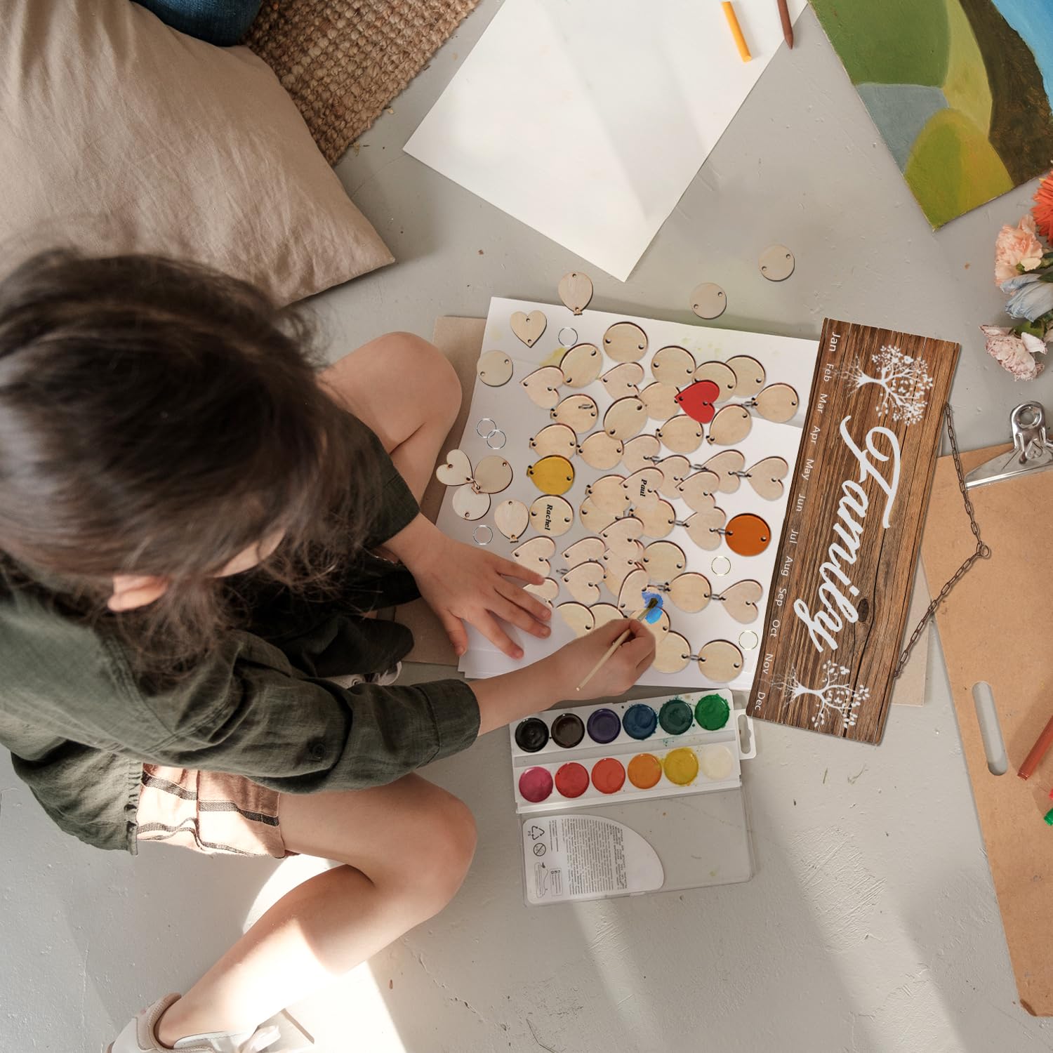 Family Birthday Plaque Tags Wooden Heart Circle Balloon Tags with Holes and Ring 210 Pieces in Total for Family Sign Birthday Calendar, Valentine, Chore Board Wood Crafts