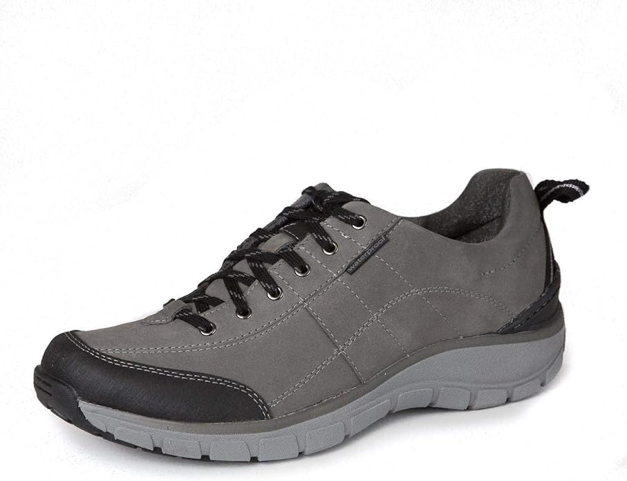 clarks wave trek