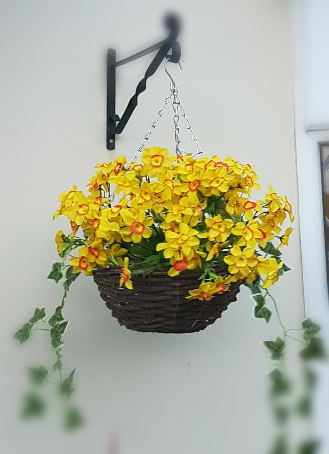 Artificial Hanging Basket Out Door, Daffodils, Mothers Day, Valentines