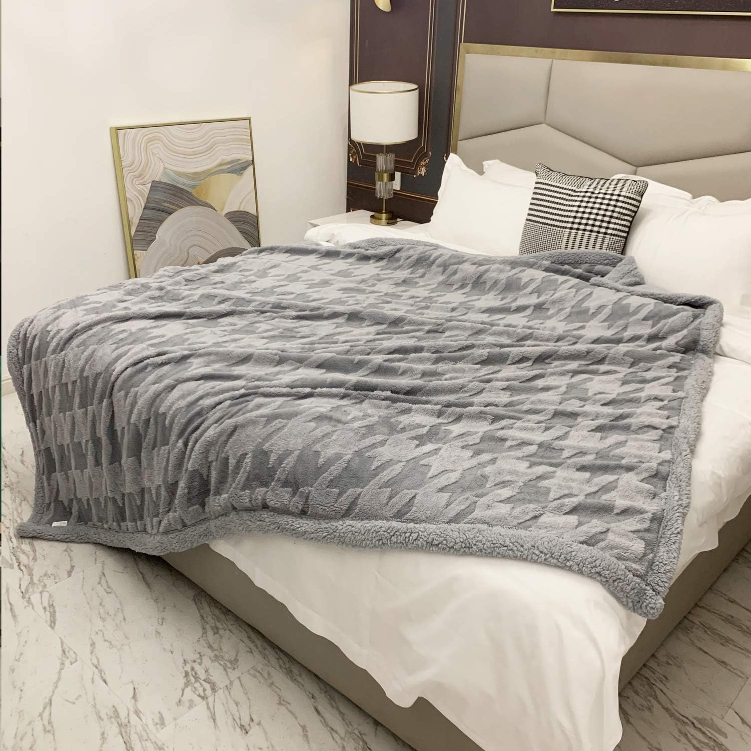 DISSA Sherpa Fleece Blanket Throw Blanket Soft Blanket Plush Fluffy Blanket Warm Cozy Dual Sided Throw Blanket Perfect Throw for All Seasons for Couch Bed Sofa (Light Grey, 51"x63"): Home & Kitchen