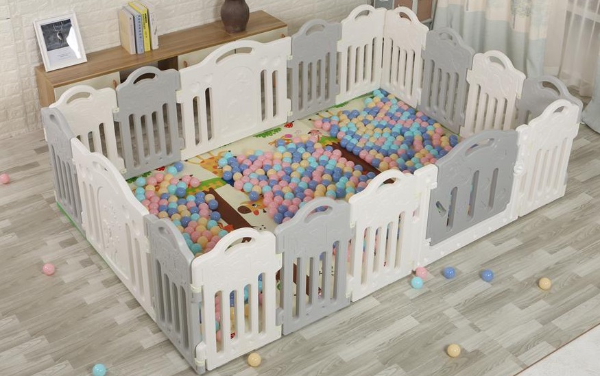 plastic play gate