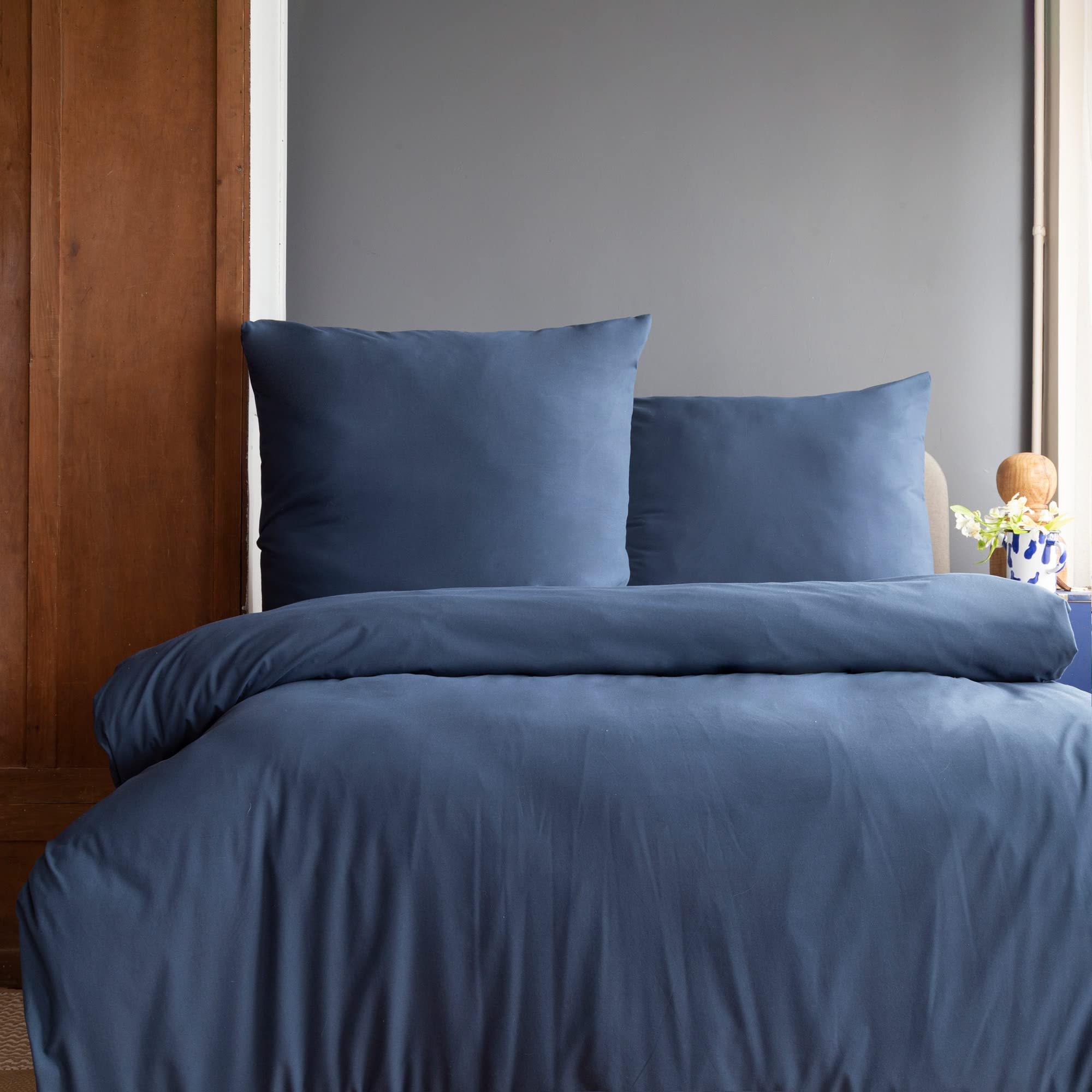 Komfortec Premium Bed Linen 240 x 220 cm with 2 Pillowcases 80 x 80 cm Brushed Microfibre - Blue