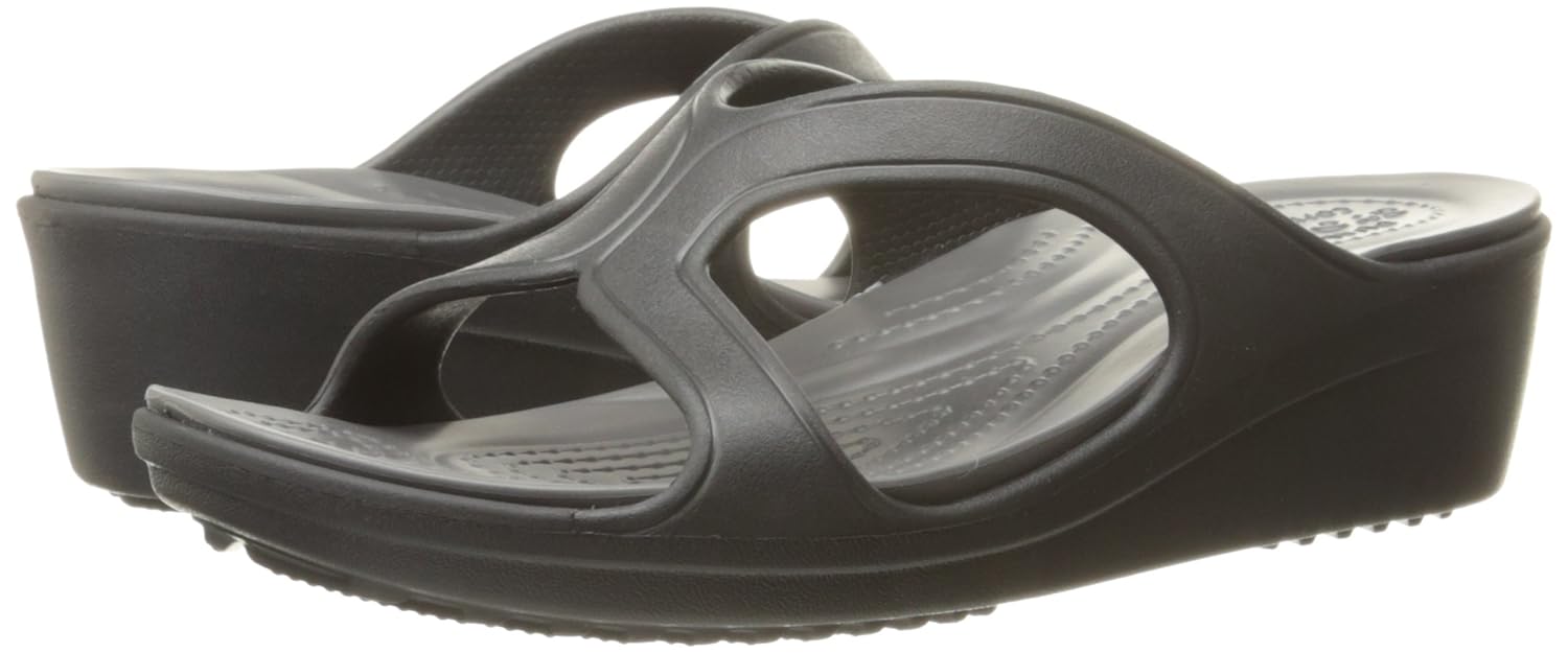 crocs women's sanrah fashion sandals