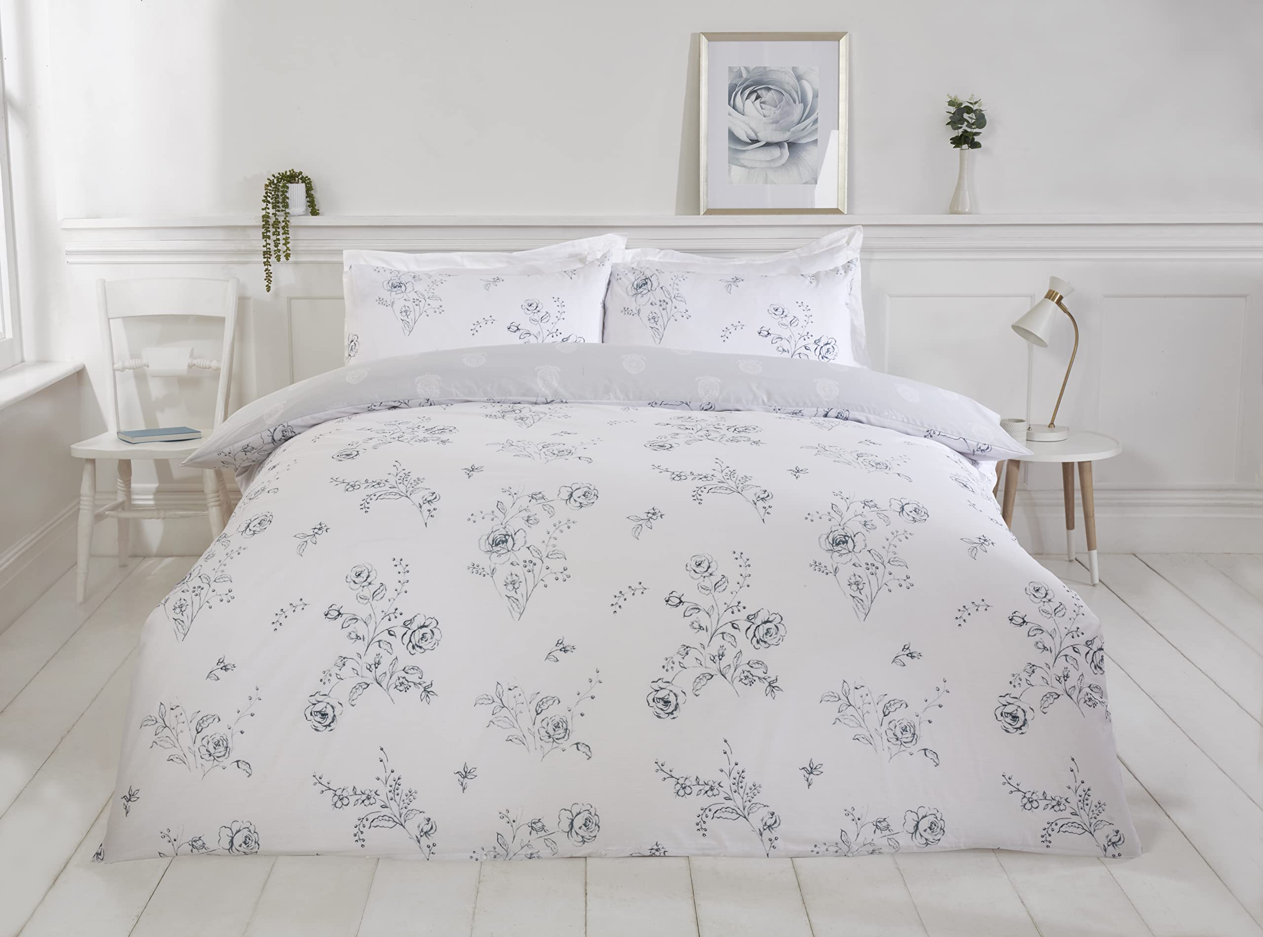 Rapport Home Blue Floral Duvet Cover Set - White Reversible Eco-Friendly Single Bedding Set - 2Pcs Quilt Cover Featuring Roses and Paisley Motif