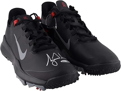 tiger woods spikeless golf shoes