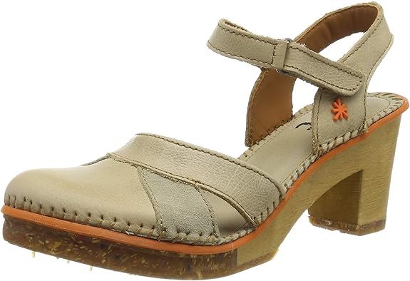 amazon closed toe sandals