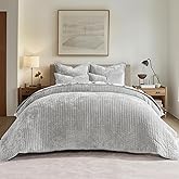 EVERGRACE Velvet Quilt Set King Size, Luxurious Soft Striped Channel Bedding Set, Lightweight Velvet Comforter for All Season, Oversized Bedspread Coverlet with 2 Matching Shams, Frost Gray