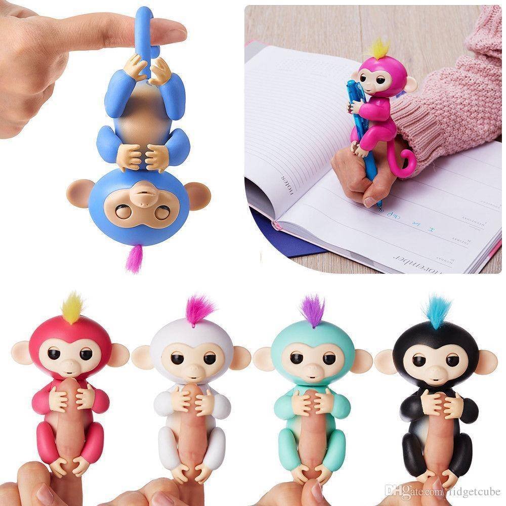 Buy Charmi Color Fingerlings Interactive Baby Monkey Toy For Kids Random Color Online At Low Prices In India Amazon In