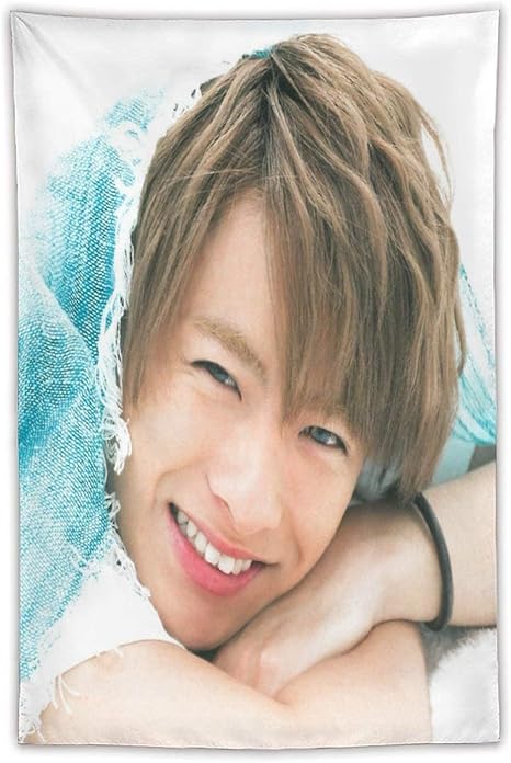 Amazon Co Jp タペストリーひらのしょう 平野紫耀 俳優 歌手タペストリー おしゃれ壁掛け インテリア モダン 南国風情 ファブリック装飾品 多機能 壁 窓 個性プレゼント 布製 100cmｘ150cm ホーム キッチン