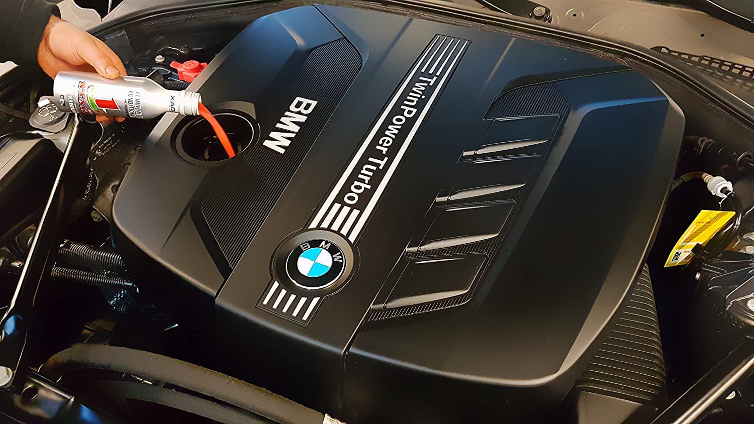 XADO engine oil additive protection for engines additive for wear protection & rebuilding of