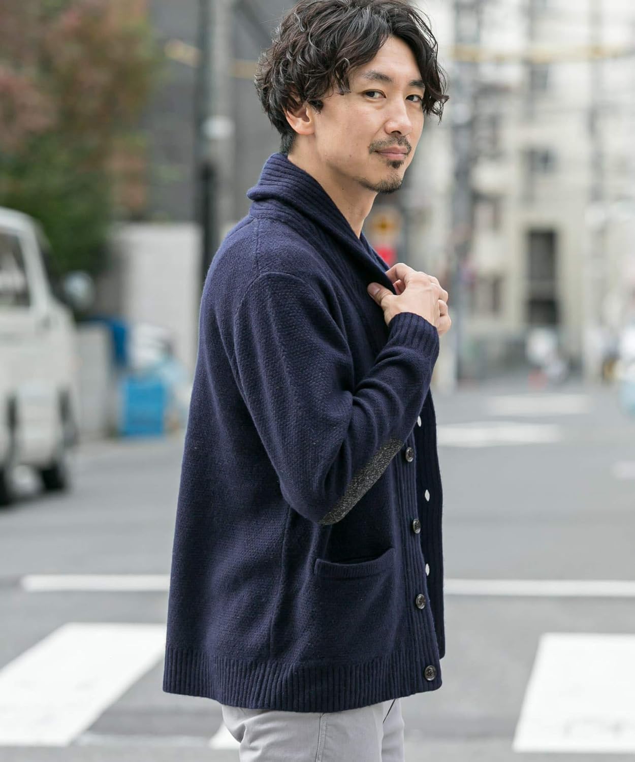Amazon アーバンリサーチ ロッソ カーディガン エルボーパッチ付きショールカラーカーディガン メンズ Ra97 12m003 Navy Xl カーディガン 通販