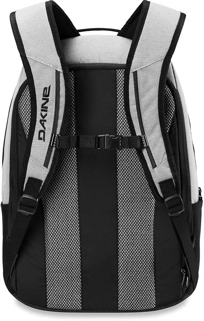 dakine foundation 26l