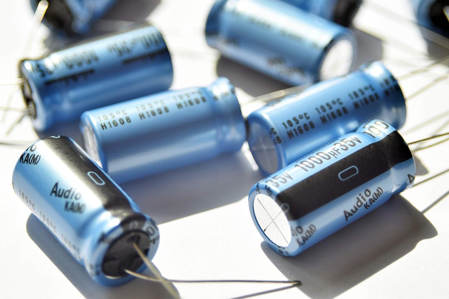 4 pcs Nichicon KA Capacitors 25V 470uf Audio Grade