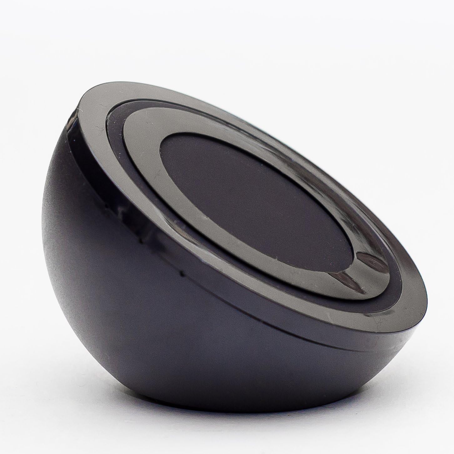 650 Studios Qi Wireless Desk Charger with AC Adapter and 6 Foot USB Cable - works with Nexus 5, Nexus 4, Lumia 920