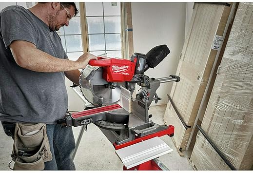 Milwaukee 2739-21HD Miter Saws product image 3