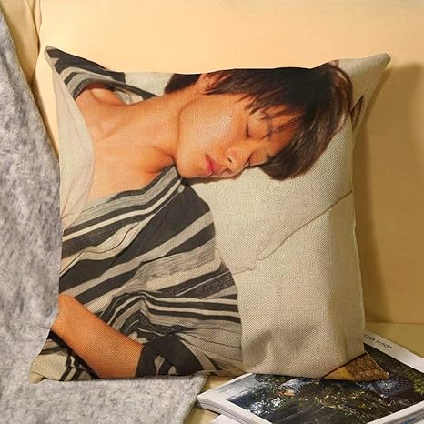 Amazon 北欧スタイル山崎賢人枕カバーリネンクッションは 車とソファの枕カバー45 45 Cmを家庭用ユニセックス両面印刷用にカバーします 抱き枕 オンライン通販
