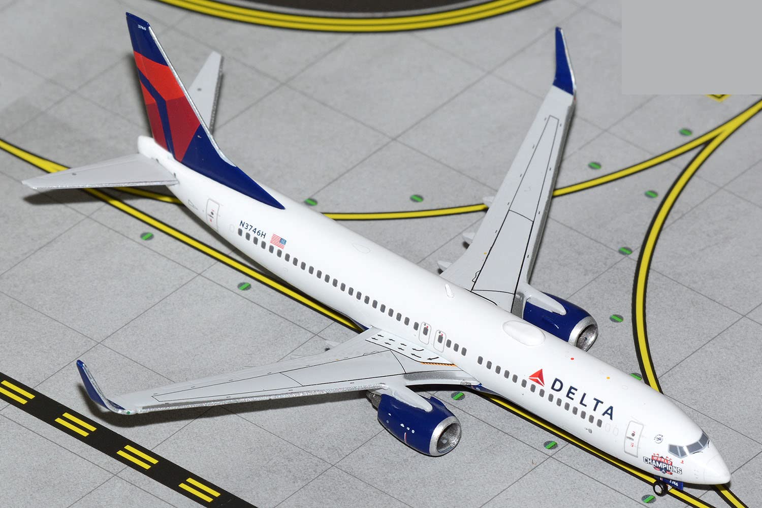Photo 1 of Gemini Delta 737-800 1/400 REG#N3746H Atlanta Braves GJ2101