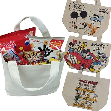 Amazon Co Jp ディズニー Kc Apds2486 4327 327k ドナルドファミリー キャラクターマチ付バッグ お菓子詰め合わせセット 帰省 孫 駄菓子 スナック ノベルティ 遠足 誕生日 クリスマス イベント Bag バッグ 収納 ギフト プレゼント ホーム キッチン