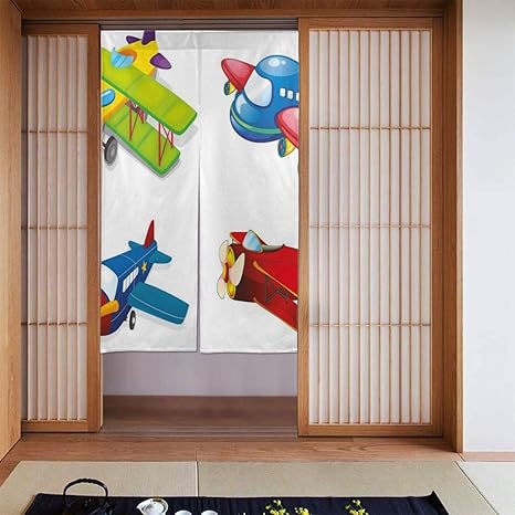 Amazon Lubataga 部屋仕切り のれん すべての形とサイズの旅客機の漫画スタイルの飛行機と飛行機のイラスト おしゃれ 暖簾 玄関 キッチン リビング 飲食店 出入り口 ロング のれん カーテン 幅86 丈143cm のれん オンライン通販