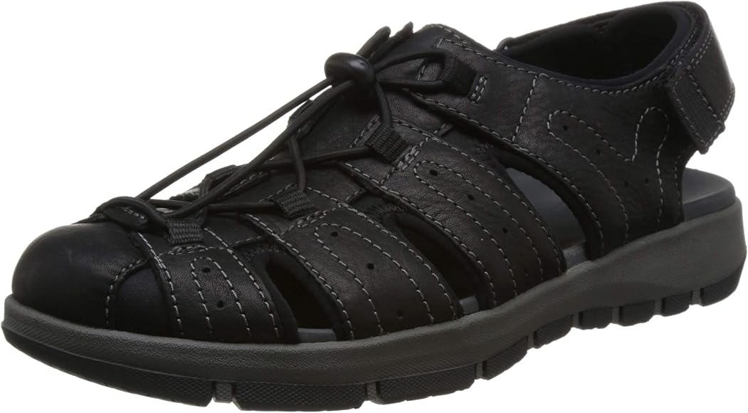 clarks hiking sandals