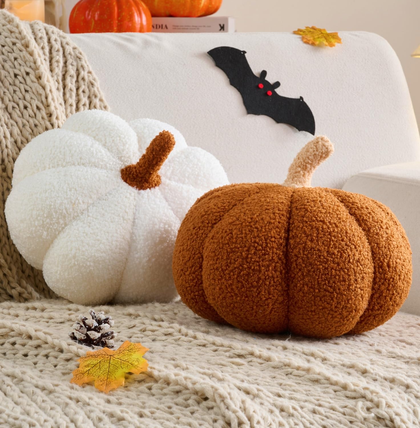 Vdoioe Fall Decor Pumpkin Pillow, 2 Pcs Halloween Pumpkin Shaped Throw Pillow 11.8 x 6 Inch Fall Decorations Pumpkin Decor for Halloween Thanksgiving Bedroom Sofa Couch
