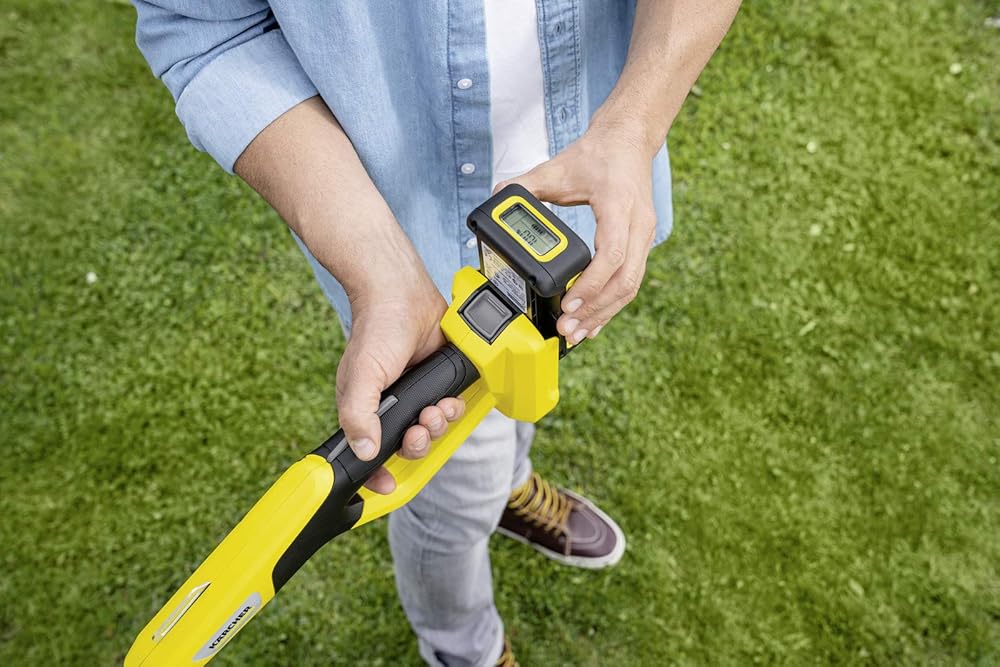 Eine elektronische Teleskopsäge