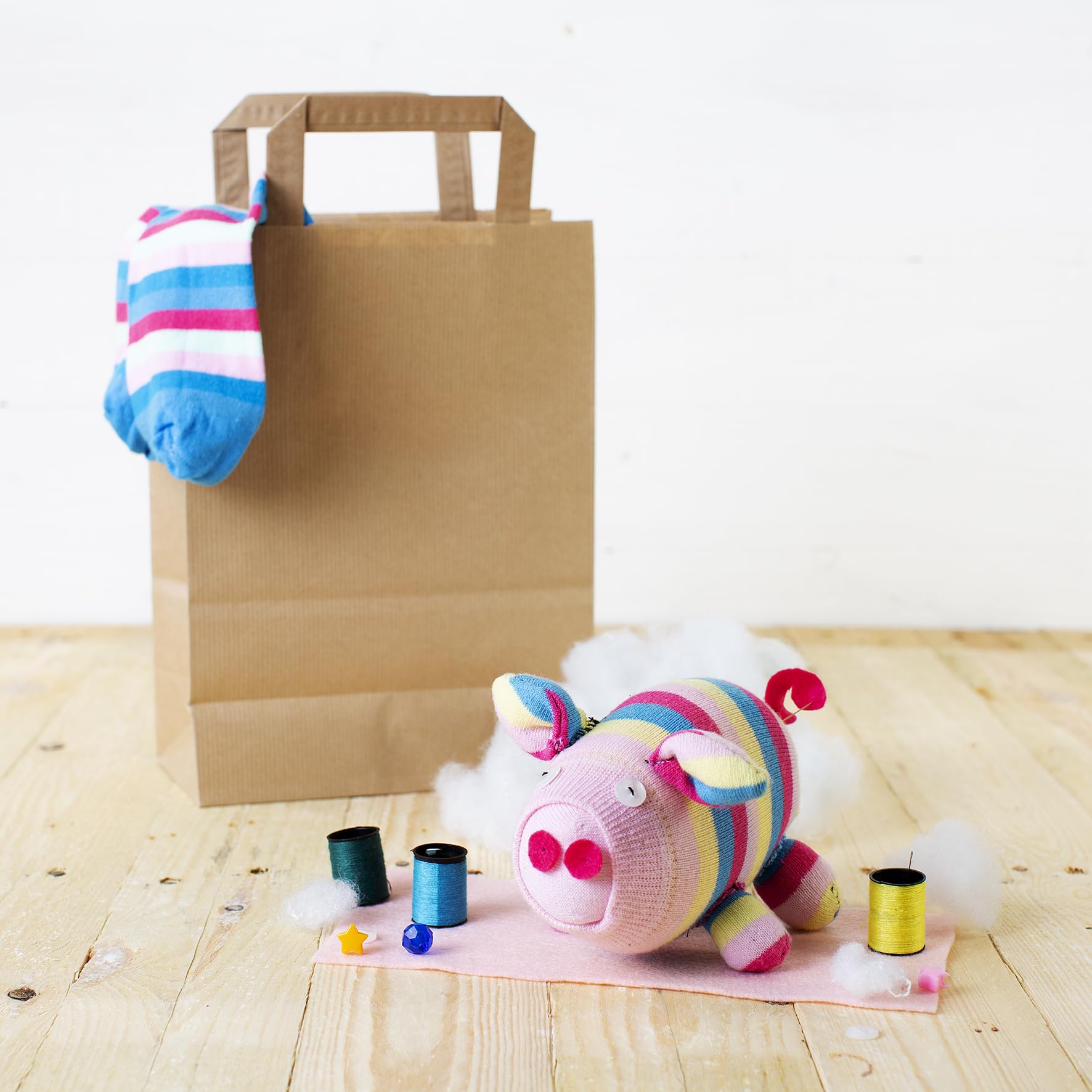 Sock Piggy Craft Kit - Complete Sewing kit to Create Your own Pig